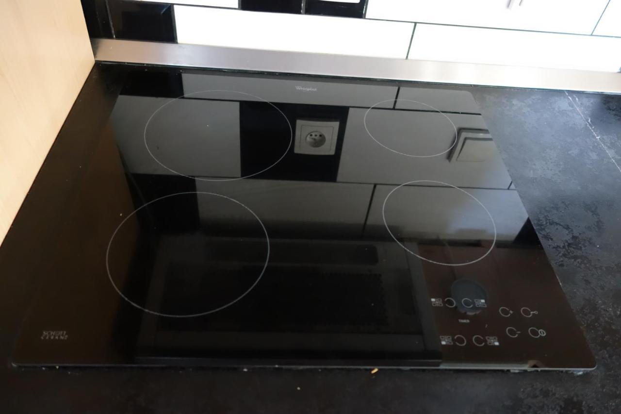 Apartman Hulin, Chrastany - Bily Екстериор снимка